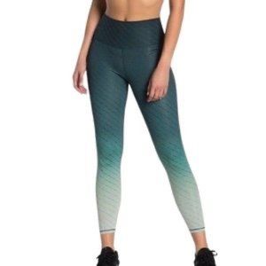 AR-33 Alpha High Rise In Ombre Hunter Green Size Small